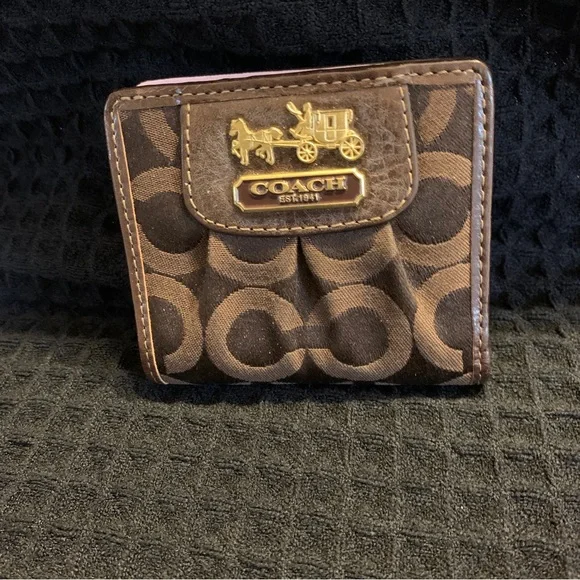 Coach Wallet - Picture 2 of 8